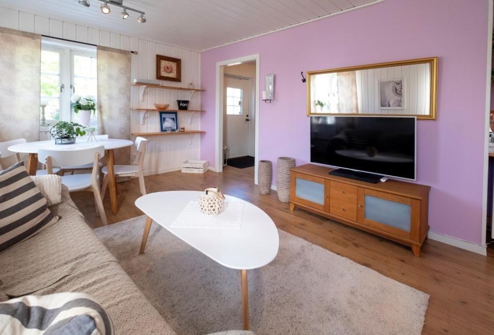 Lilla Groena Huset Pa Garden Härnösand 外观 照片