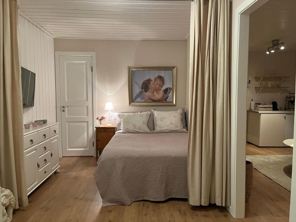 Lilla Groena Huset Pa Garden Härnösand 外观 照片